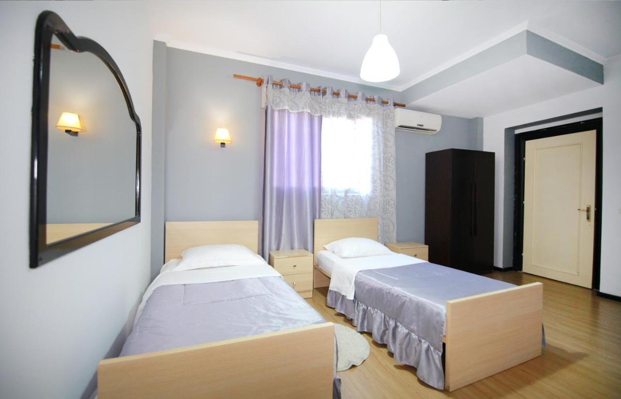 Hotel Eagle Tirana Exterior foto